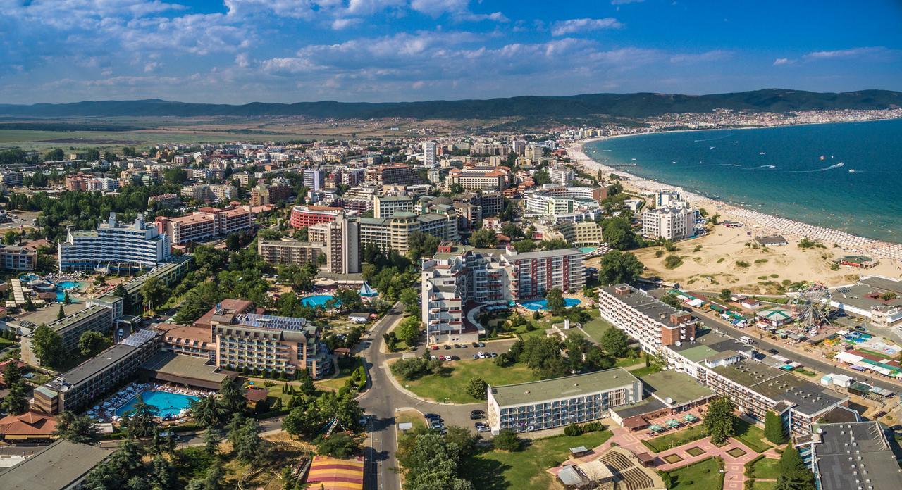 Hotel Baikal 阳光海滩 外观 照片